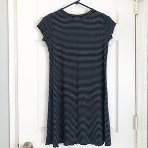 NWOT - Mossimo DRESS - XS - runs large (Medium)